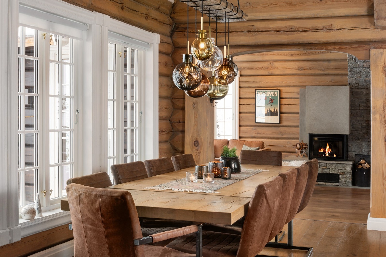 God plass til en stor spisegruppe. Her kan man enkelt dekke til 12-14 stk. Galleribilde