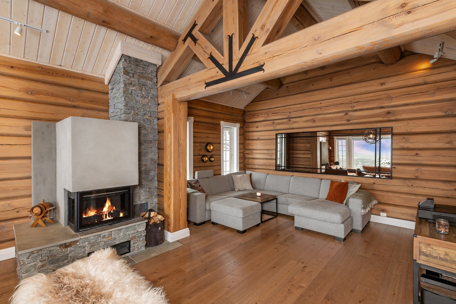 Lekker peisovn som varmer godt på kalde dager. Galleribilde