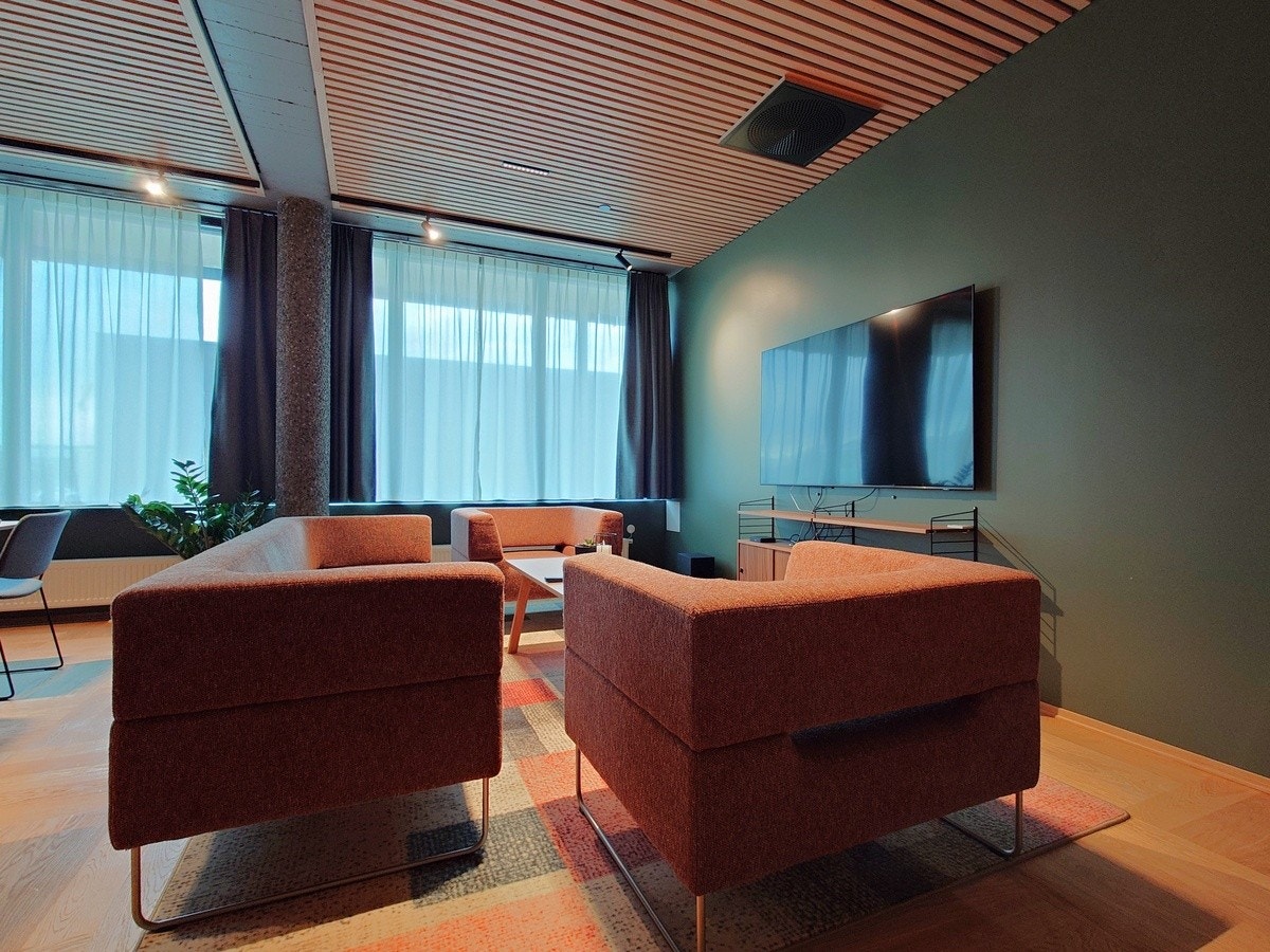 Shared TV room Galleribilde