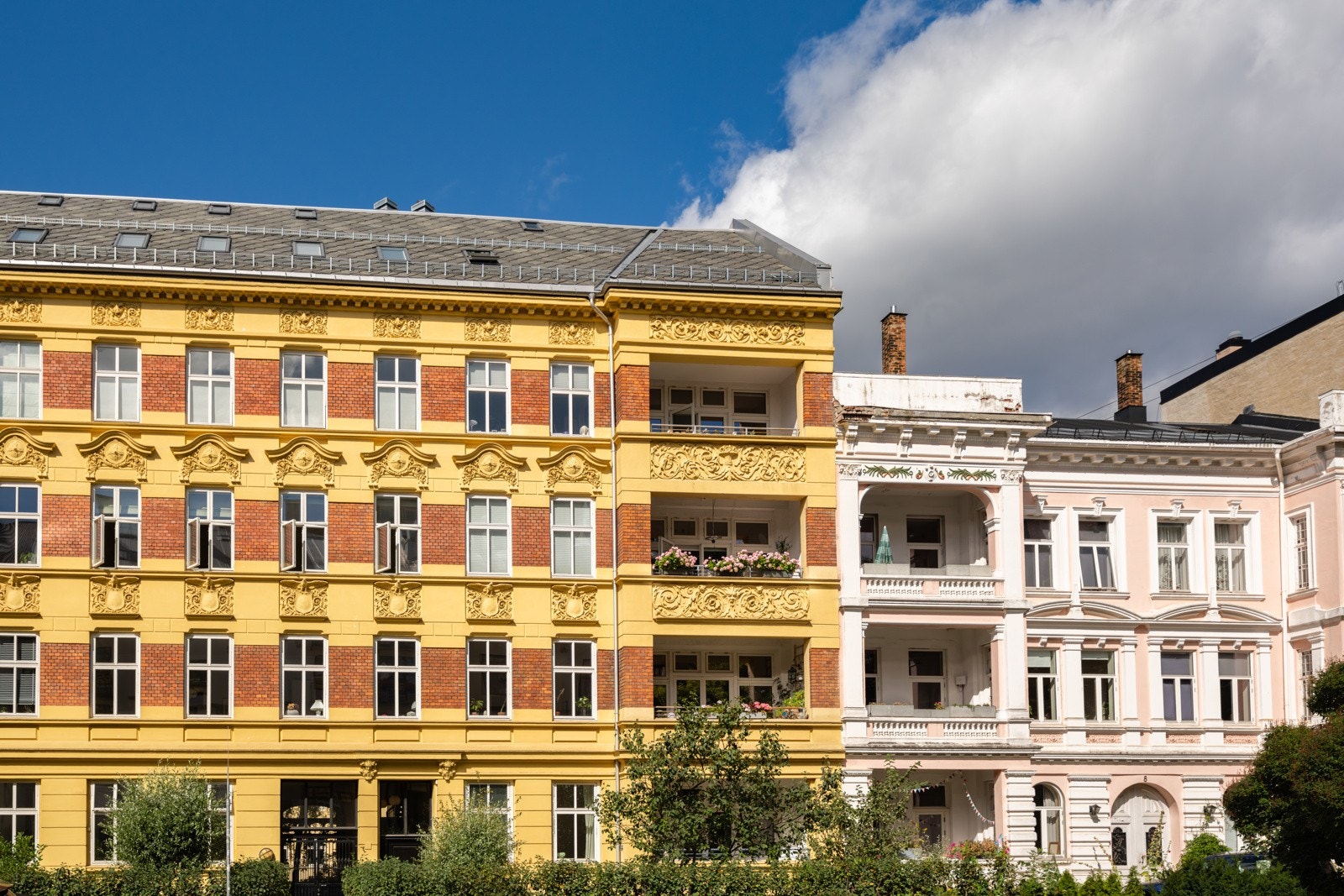 Bogstadveien ligger i umiddelbar nærhet med bredt utvalg av butikker. Galleribilde