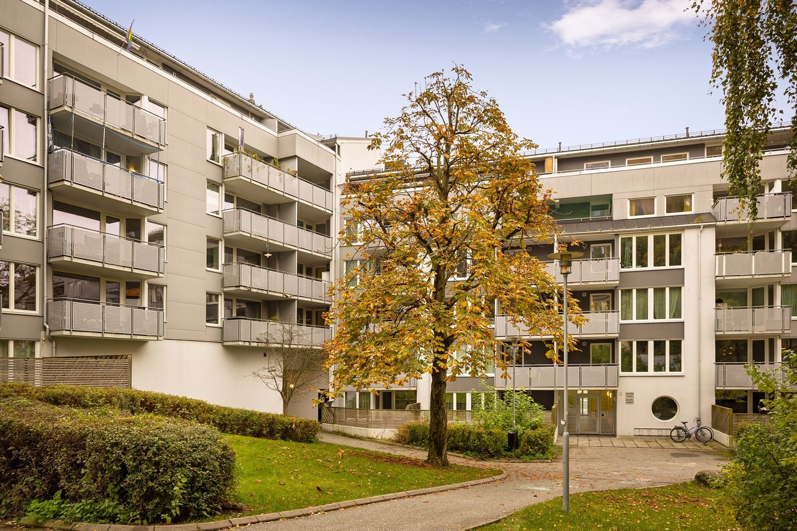 Her får du hyggelige internveier og diverse beplantning. Galleribilde