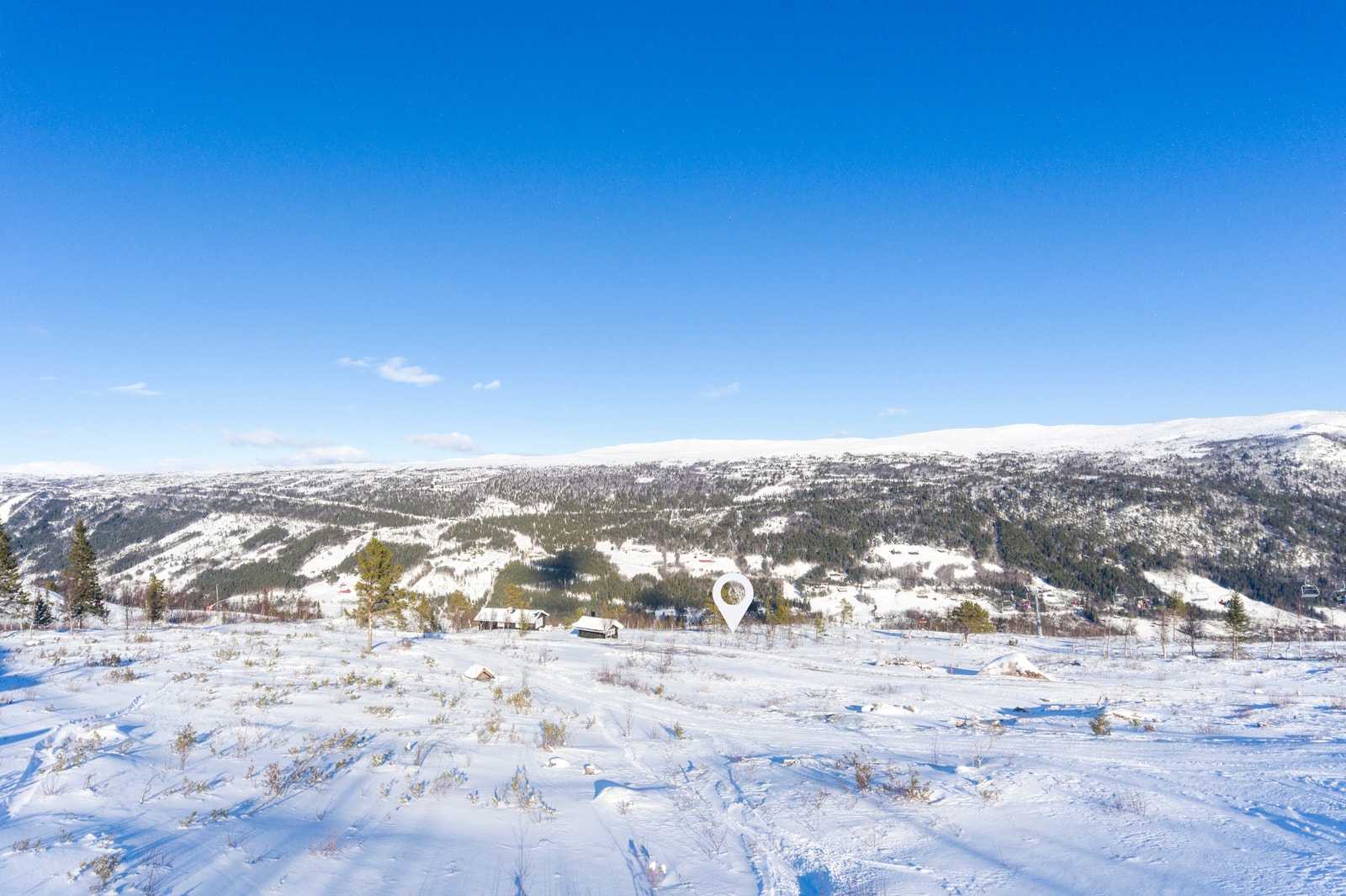Tomtene i Viddevegen har begge nydelig panorama utsikt Galleribilde