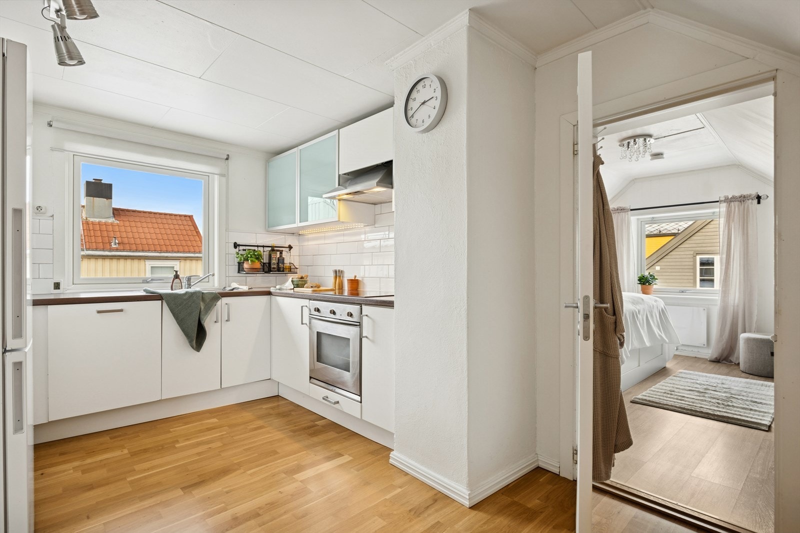 Kjøkkenet er på 11,3kvm. God plass for den som liker å tilbringe tid på kjøkkenet. Galleribilde