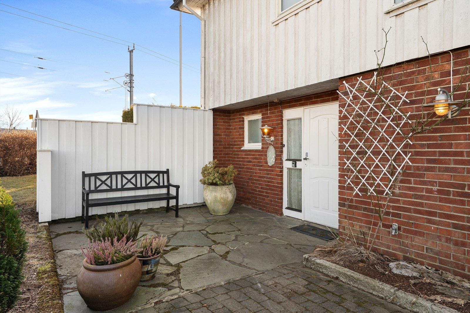 Inngangsparti. Galleribilde