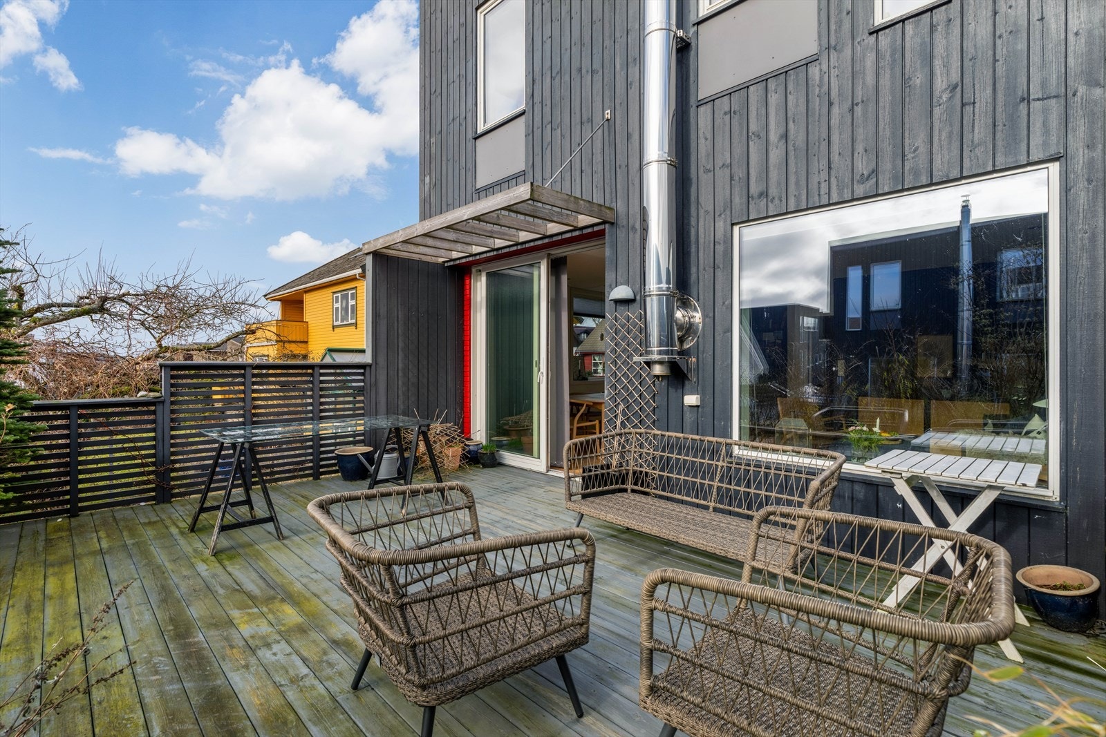 Romslig uteområde Galleribilde