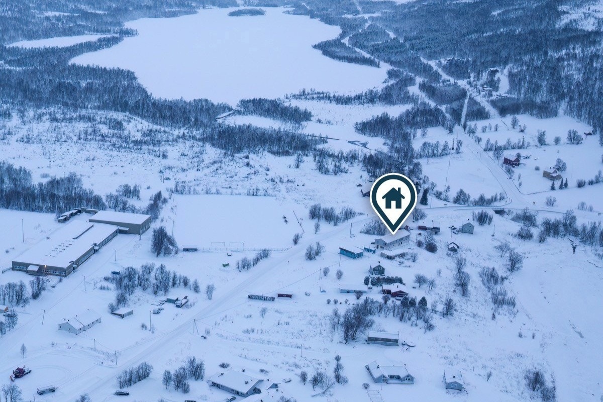 Vinterstid byr området på spektakulære toppturer, skiløyper og andre vinteraktiviteter. Foto Geir Arne Simonsen Galleribilde