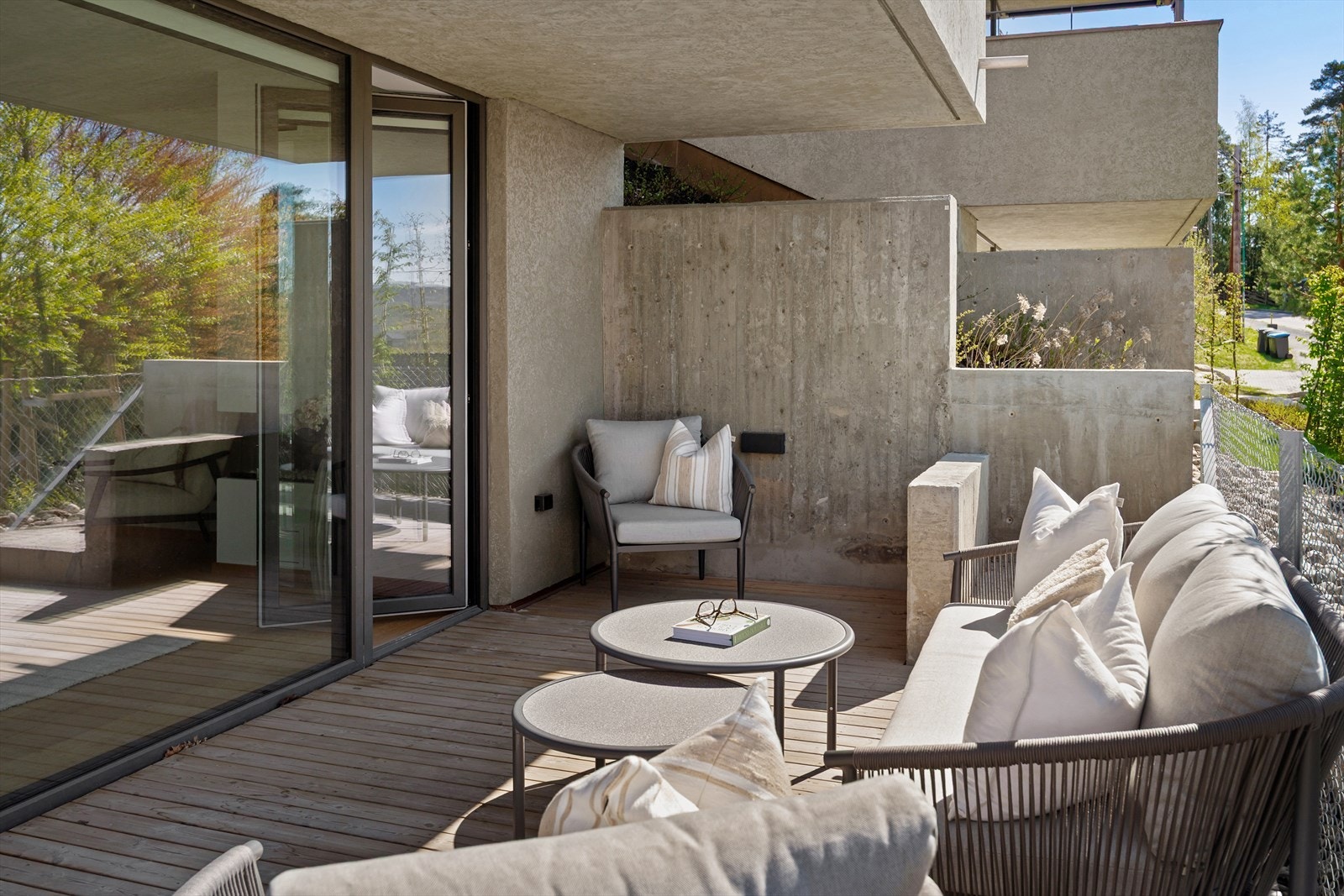 På terrassen er det strømuttak. Galleribilde