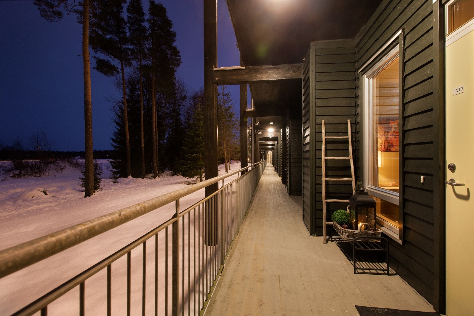 Innbydende inngangsparti til leiligheten. Galleribilde