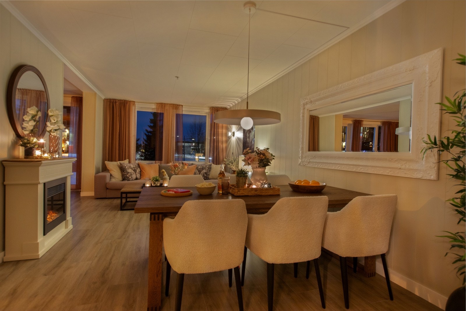 Kveldsstemning. Galleribilde