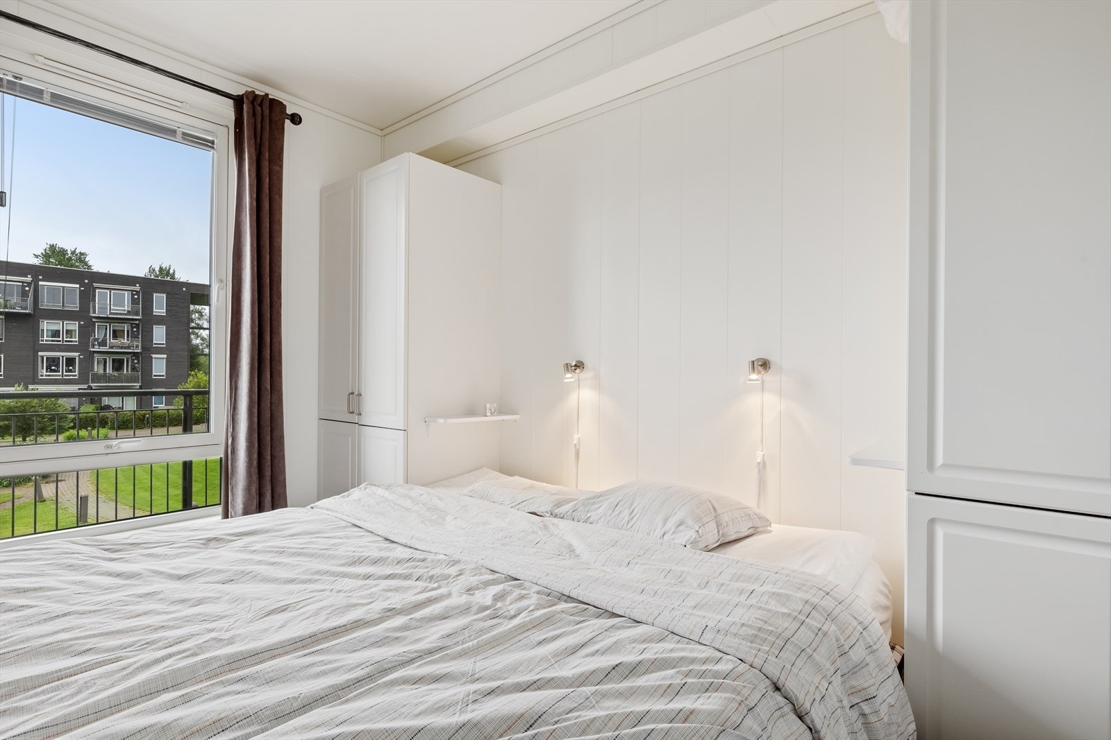 Luksus å tilby venner/familie en egen leilighet når de skal overnatte. Galleribilde