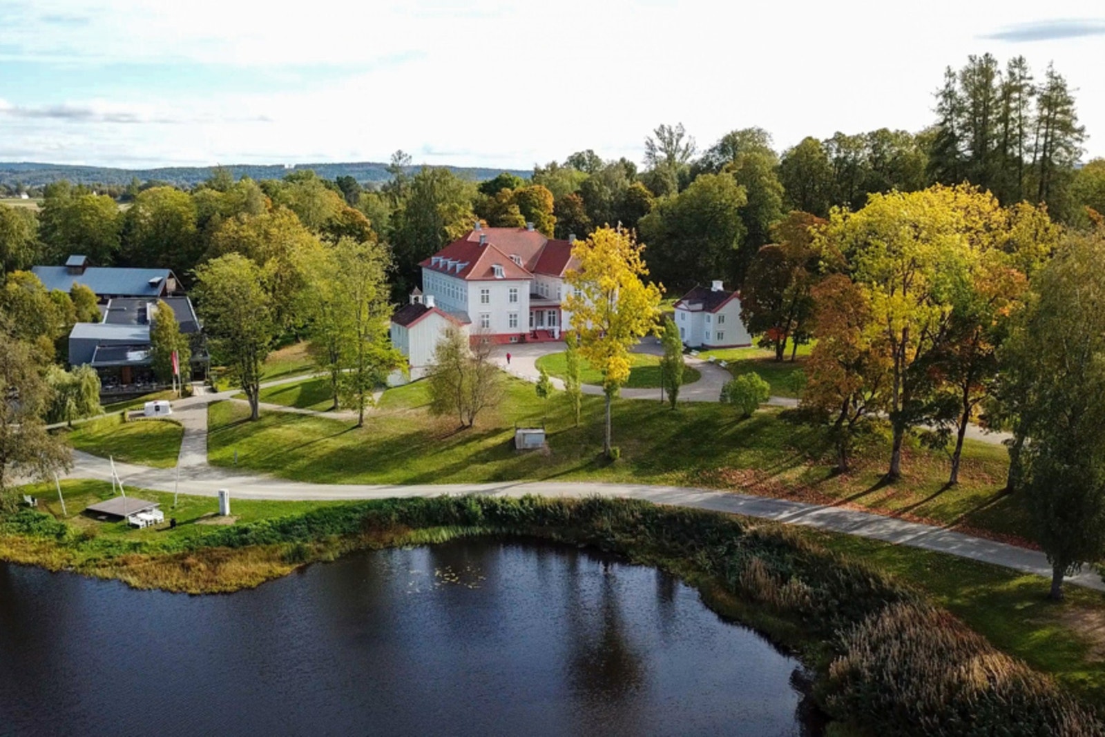 Eidsvollsbygningen. Galleribilde