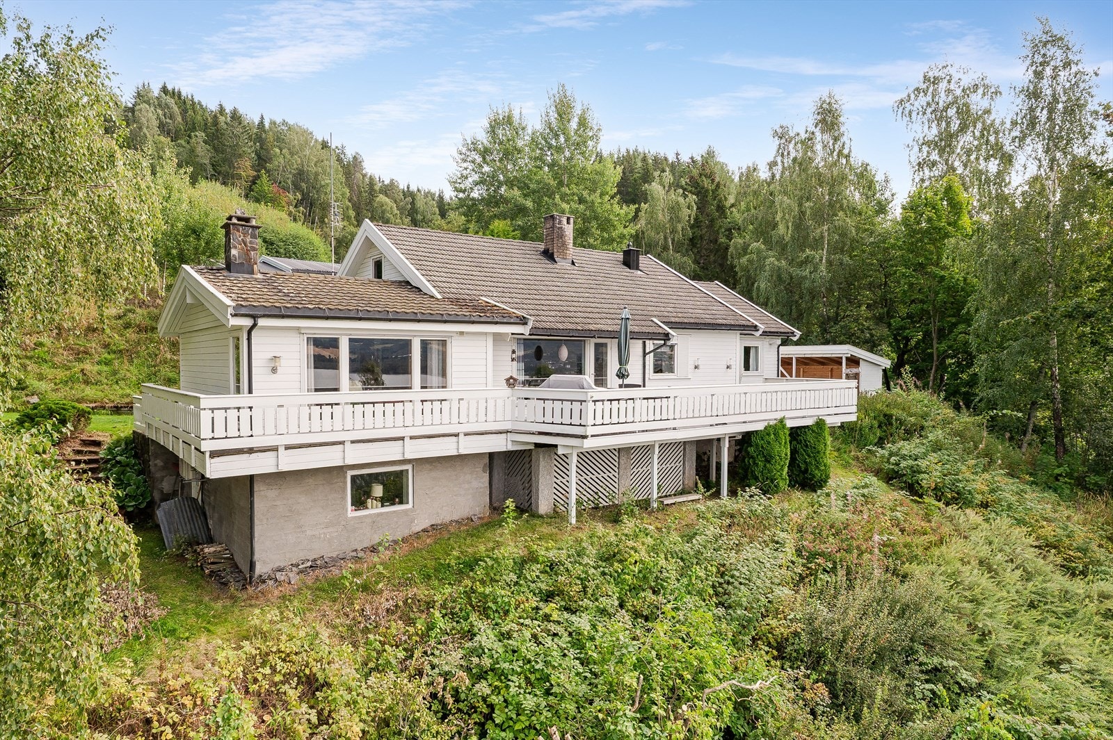 Skrående tomt. Galleribilde