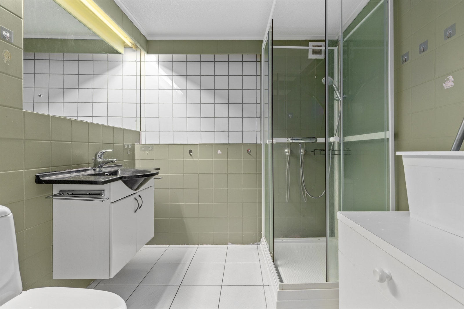 Bad i underetasjen. Galleribilde