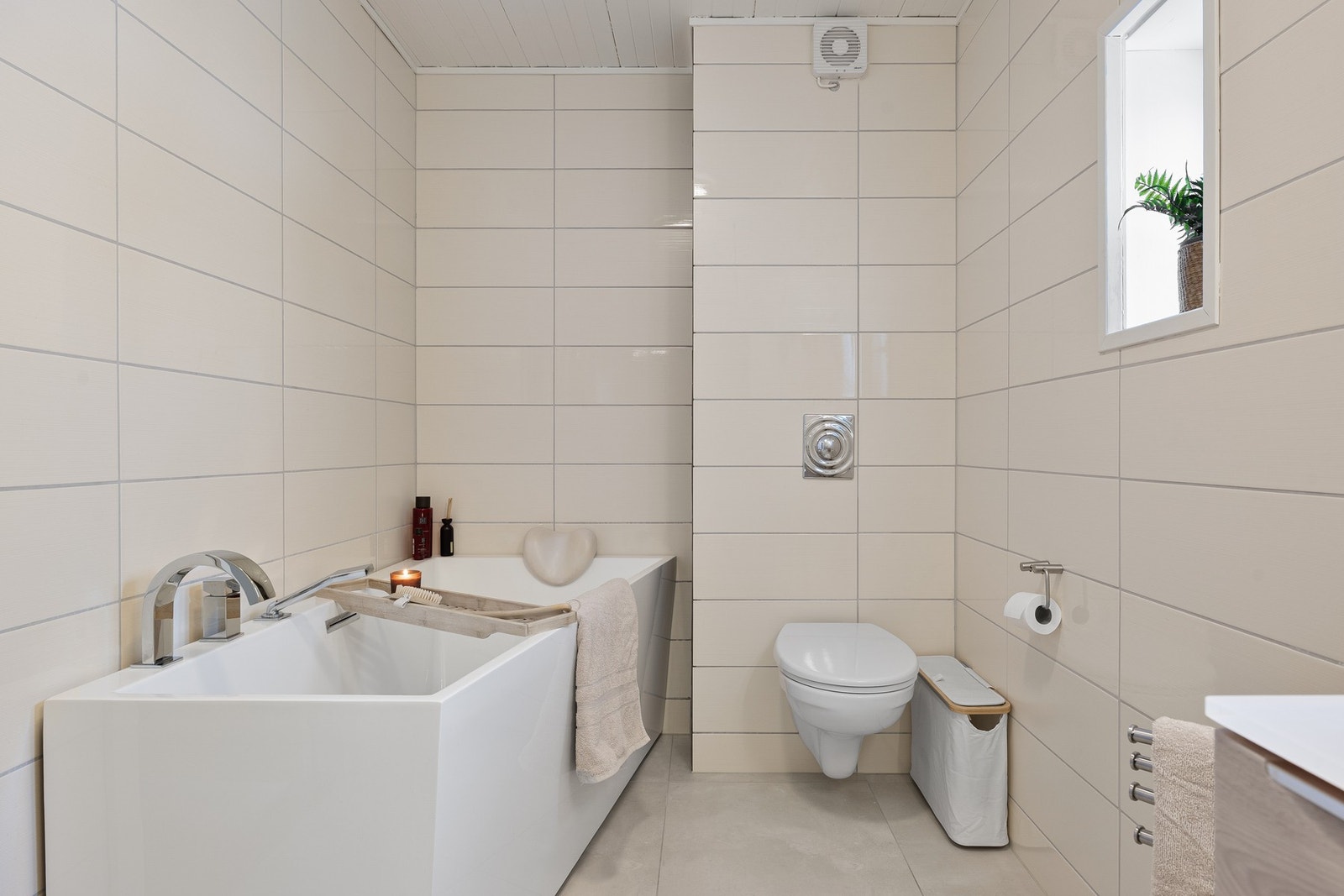 Takstmann har vurdert sanitærutstyr og innredning til TG1. Galleribilde