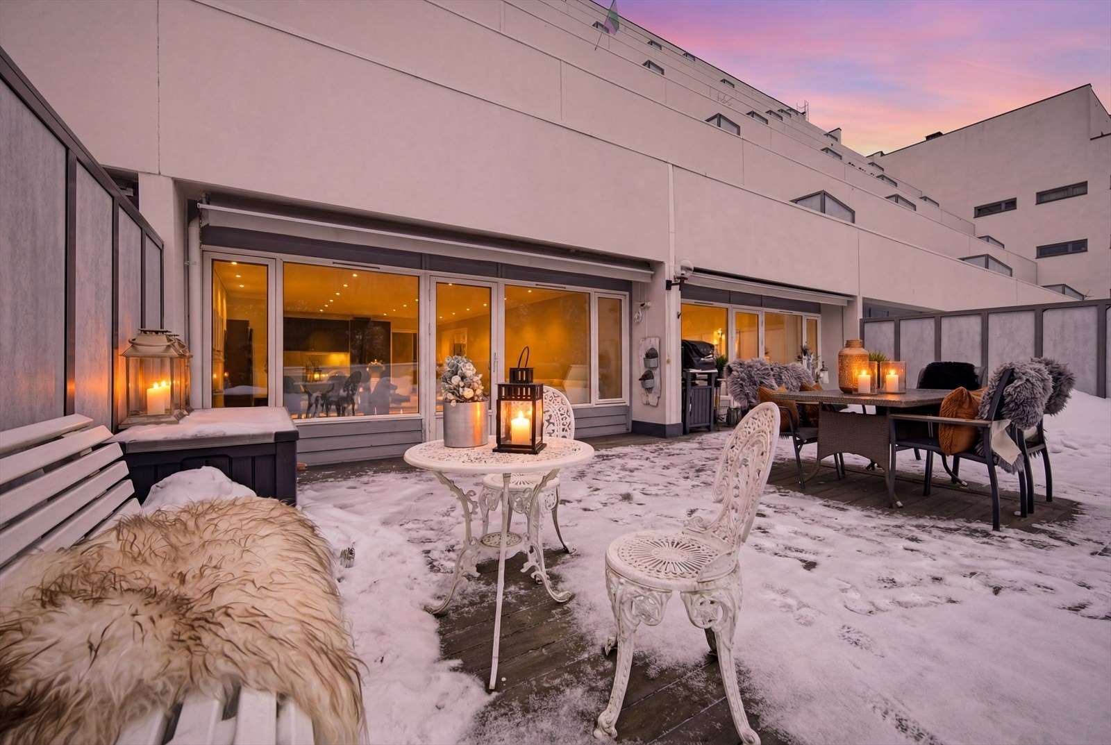 God plass til utemøblement etter eget ønske Galleribilde