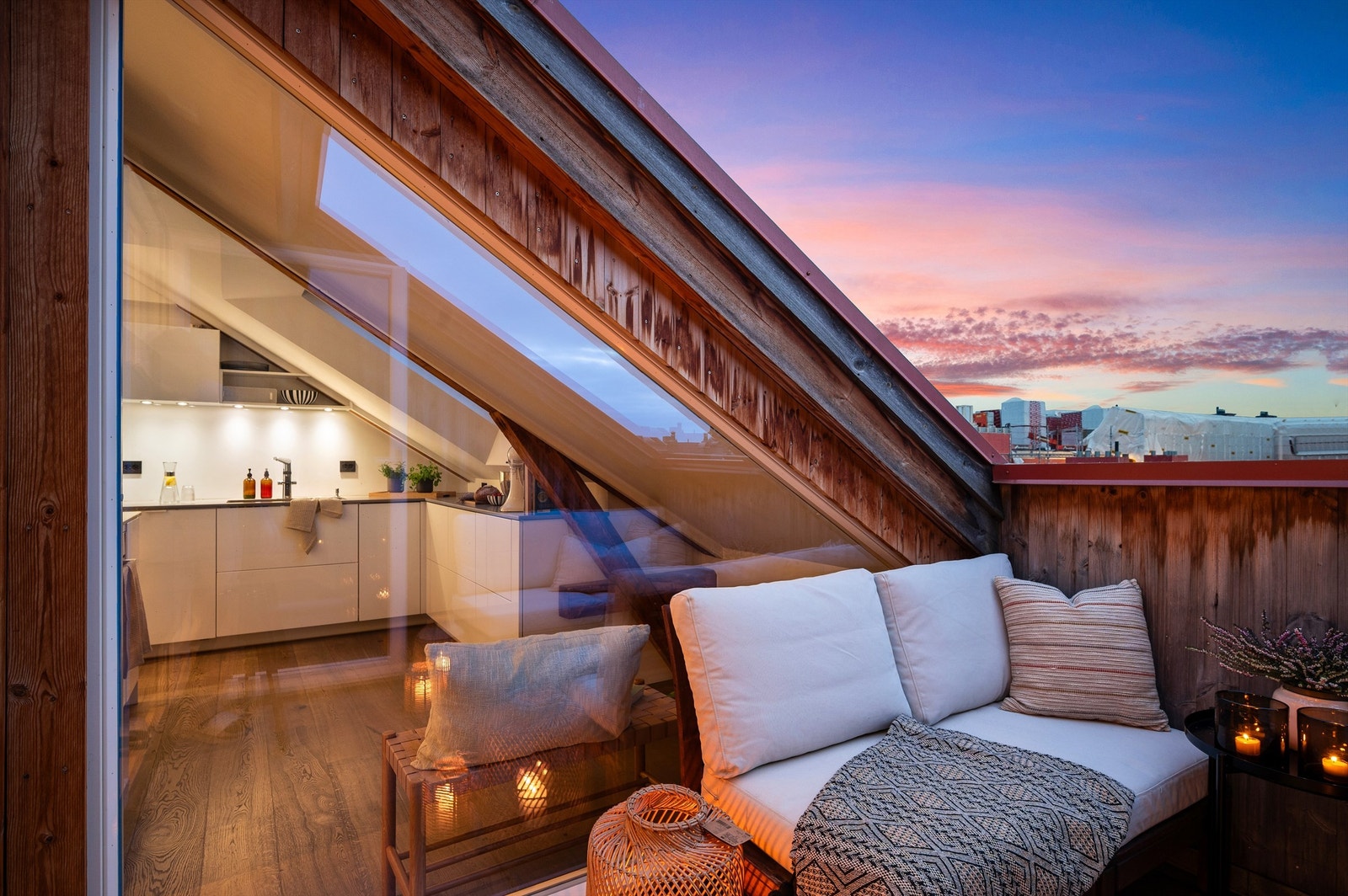 Takterrassen er privat og vender mot sydvest. Galleribilde