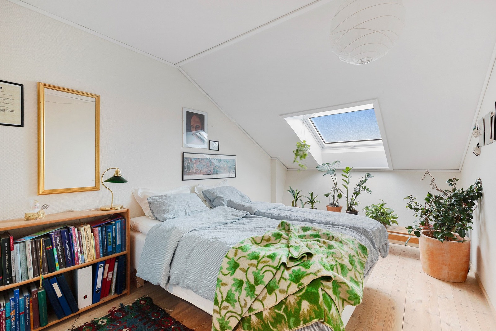 Soverom 1 måler 10,5 kvm. Galleribilde