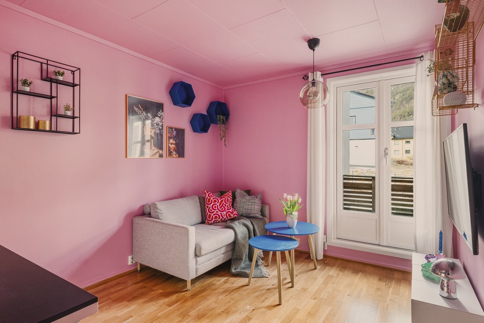 - Emera Eiendomsmegling v/Stian Sletten har gleden av å presentere Monrad Mjeldes vei 7 - Galleribilde