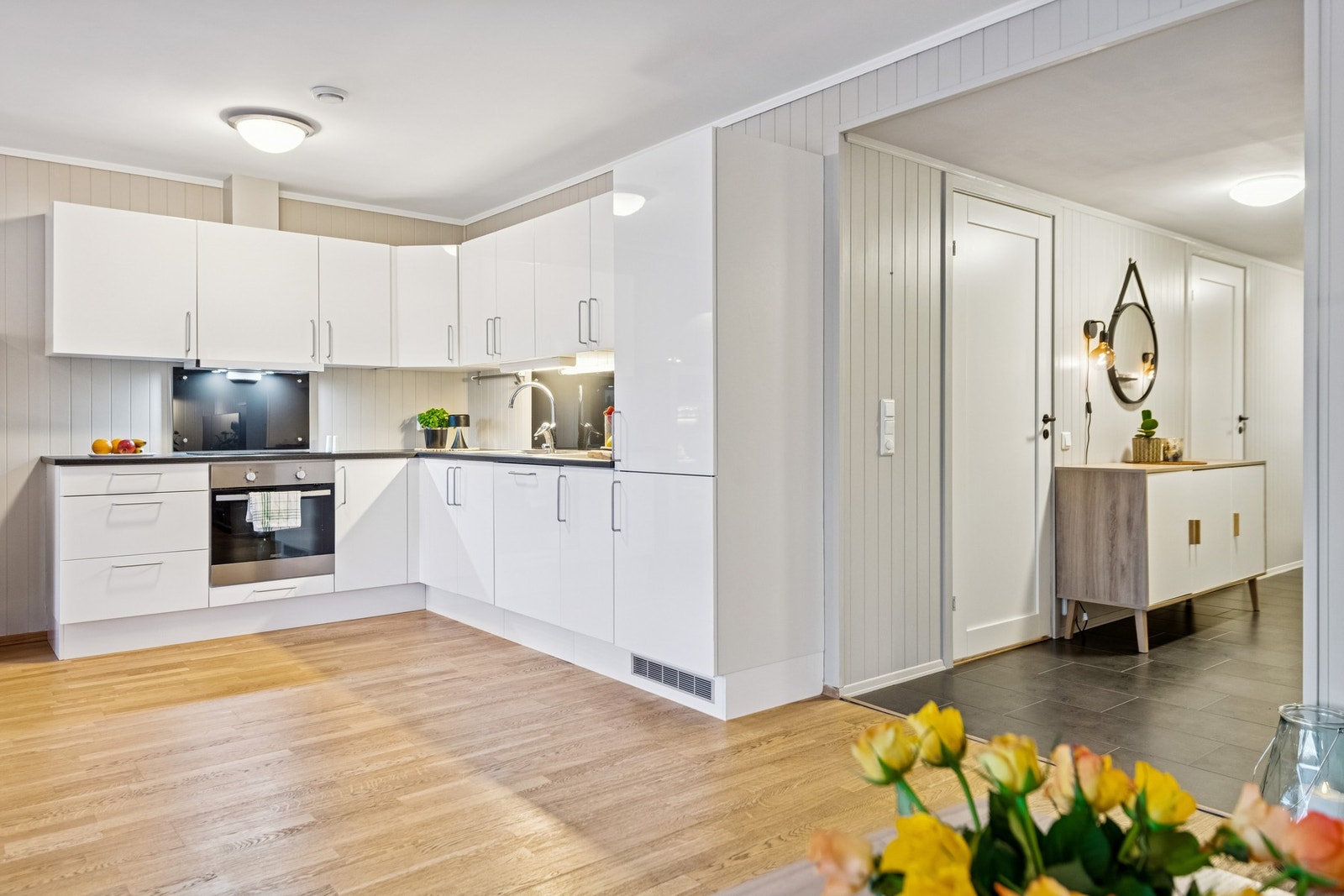 Leiligheten fremstår som velholdt og av god standard. Galleribilde