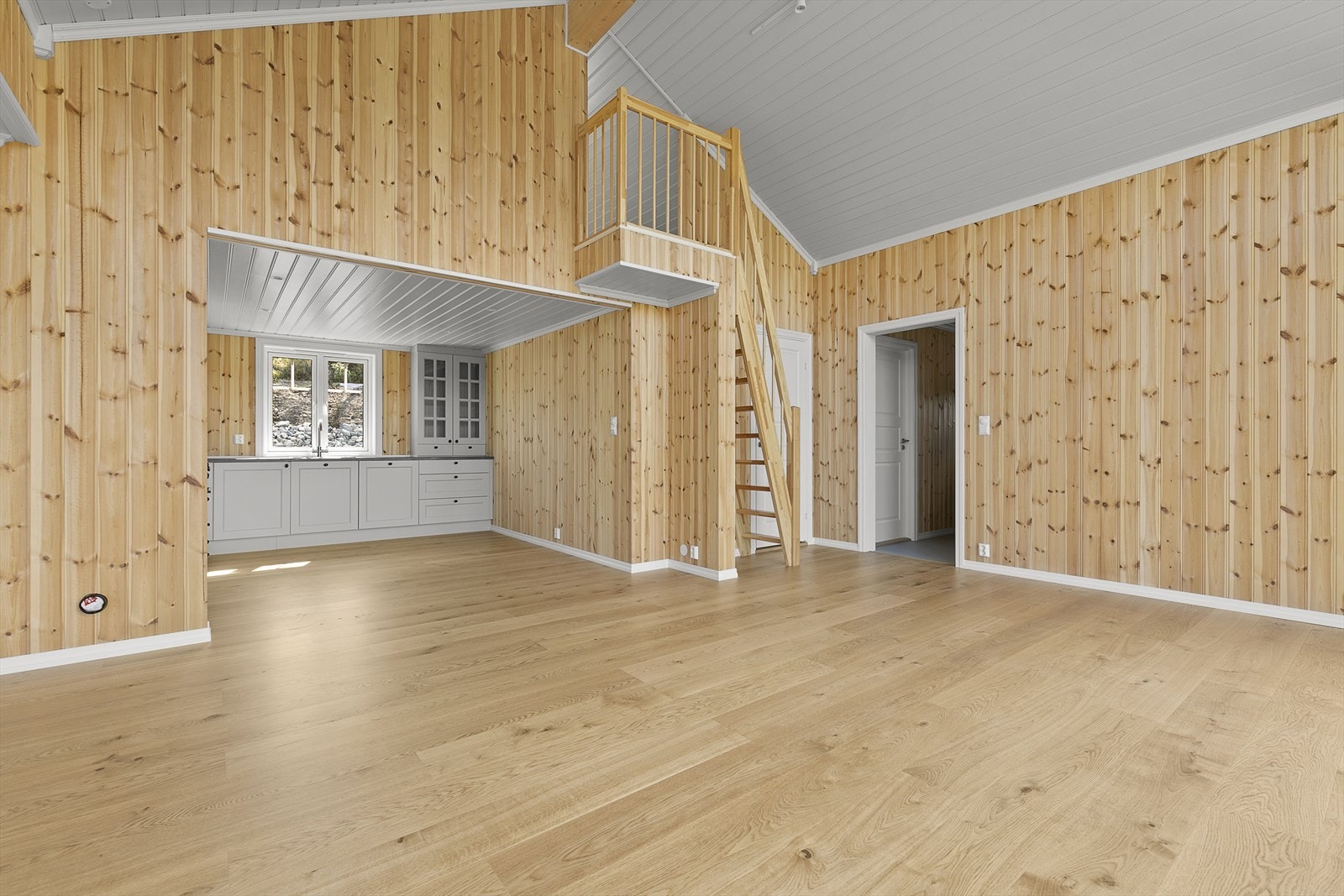 Fra stue er det oppgang til hems. Galleribilde