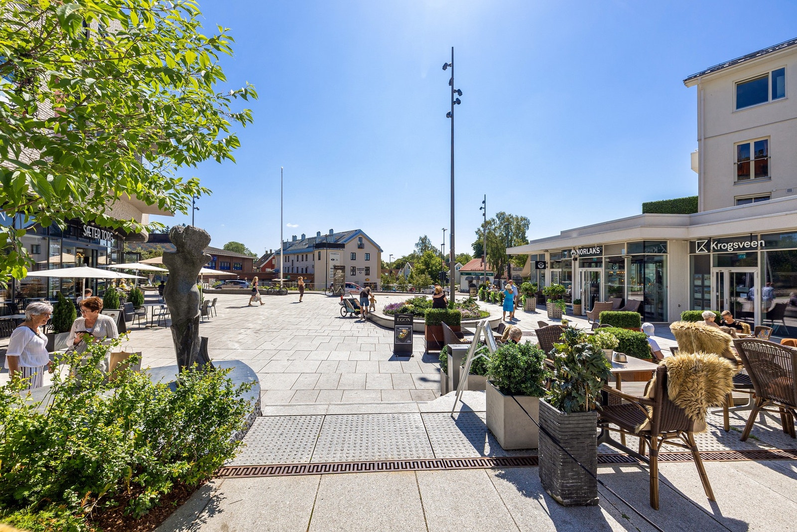 Området fremstår også som ideelt for barnefamilier med gang- og sykkelavstand til skoler i alle trinn og et rikt utvalg av barnehager. Galleribilde
