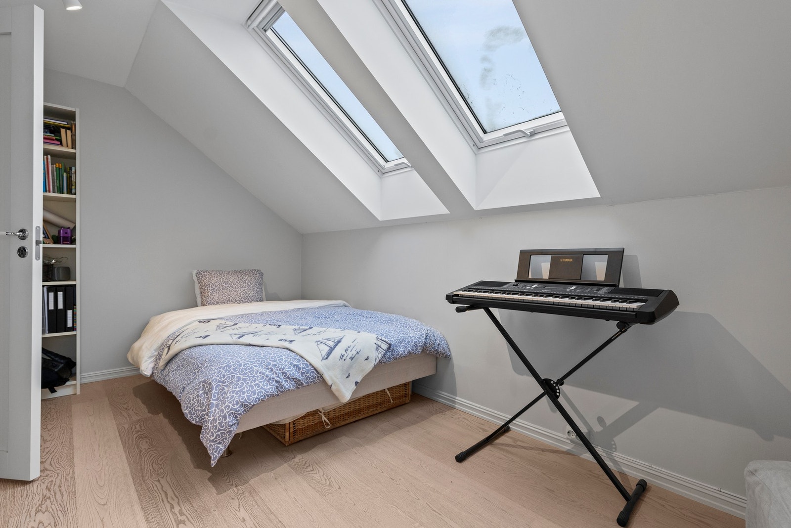 Soverom 2 - Har adkomst fra tv-stuen. Galleribilde