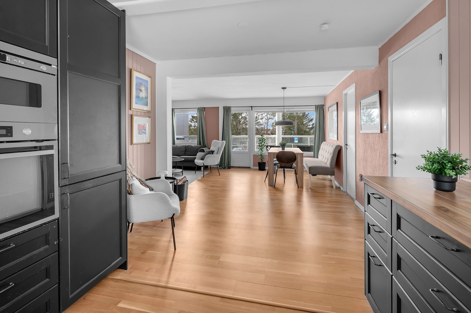 Denne lekre leiligheten kan nå bli din! Galleribilde