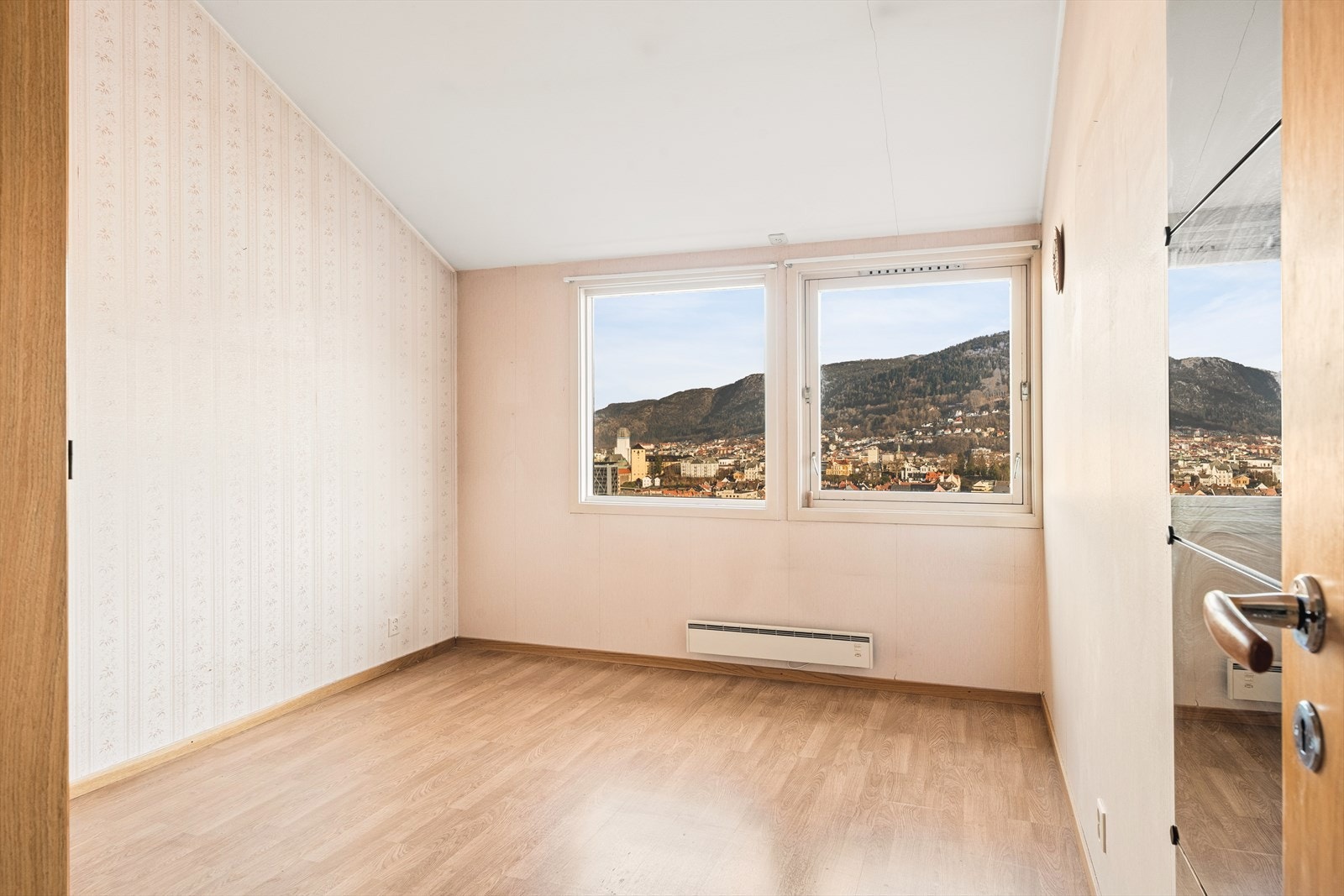 Soverom tre måler 12,4 kvm. Galleribilde