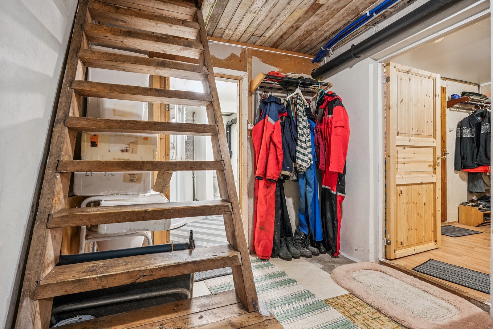 Trapp ned til kjeller. Galleribilde