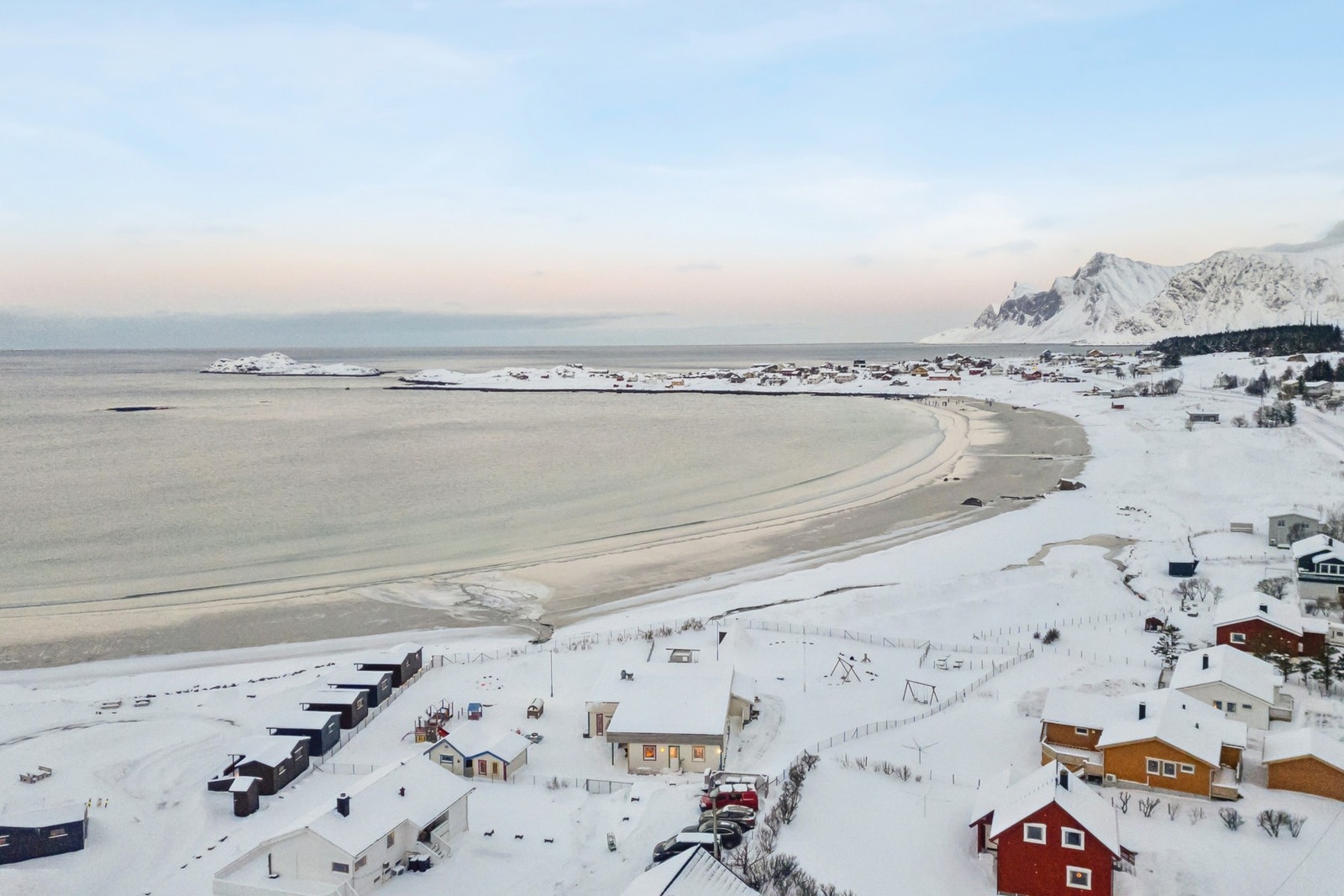 Last ned salgsoppgaven for utfyllende informasjon om eiendommen. Velkommen på en hyggelig visning! Galleribilde