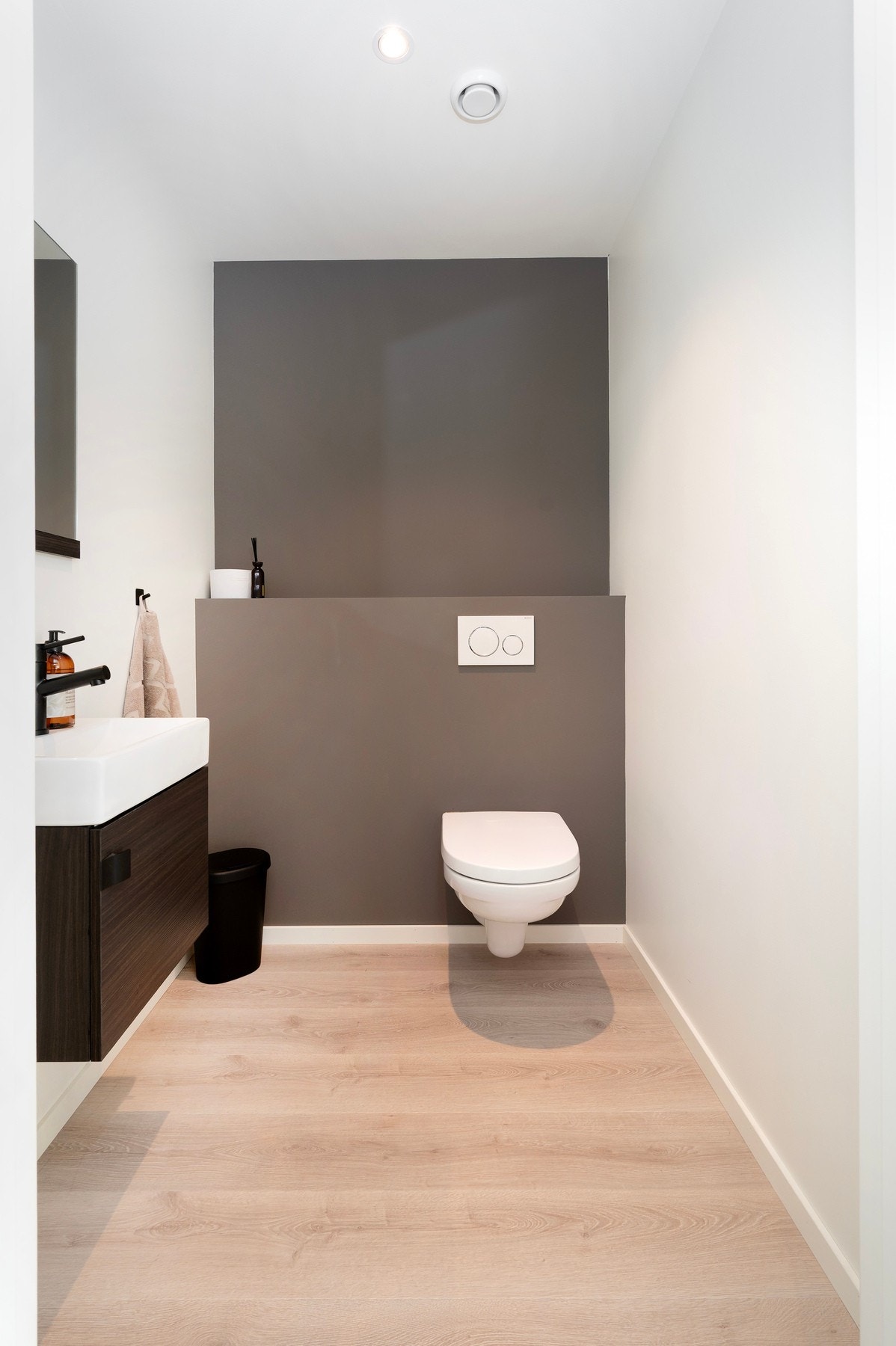 Toalettrom i 1. etasje. Galleribilde