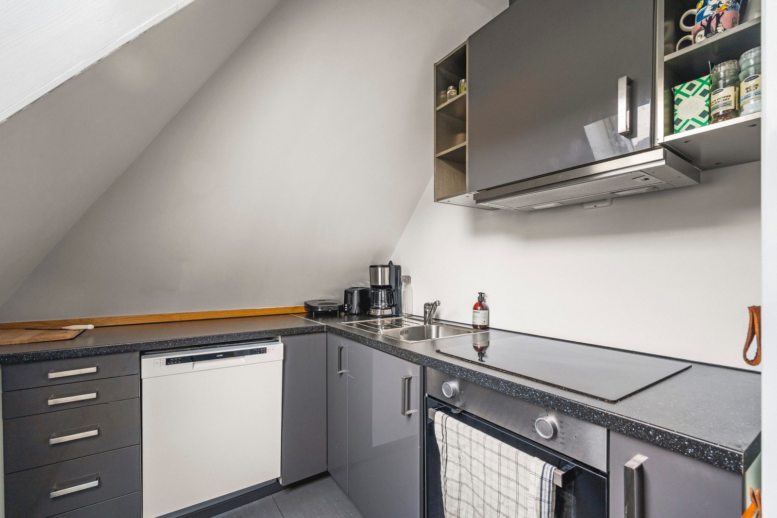 Alle hvitevarer medfølger Galleribilde