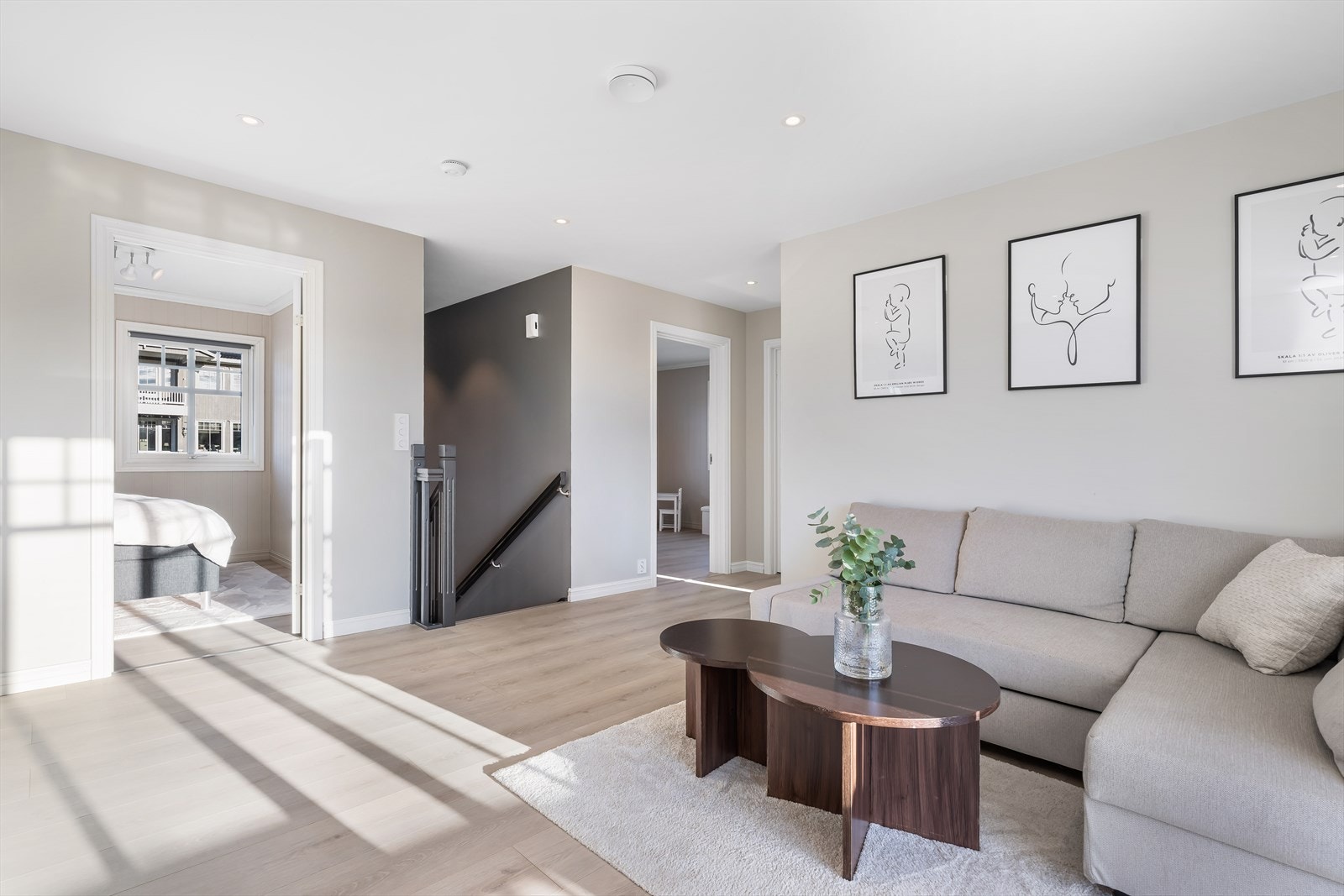 I denne etasjen finner man 4 fine soverom samt et pent moderne bad. Galleribilde