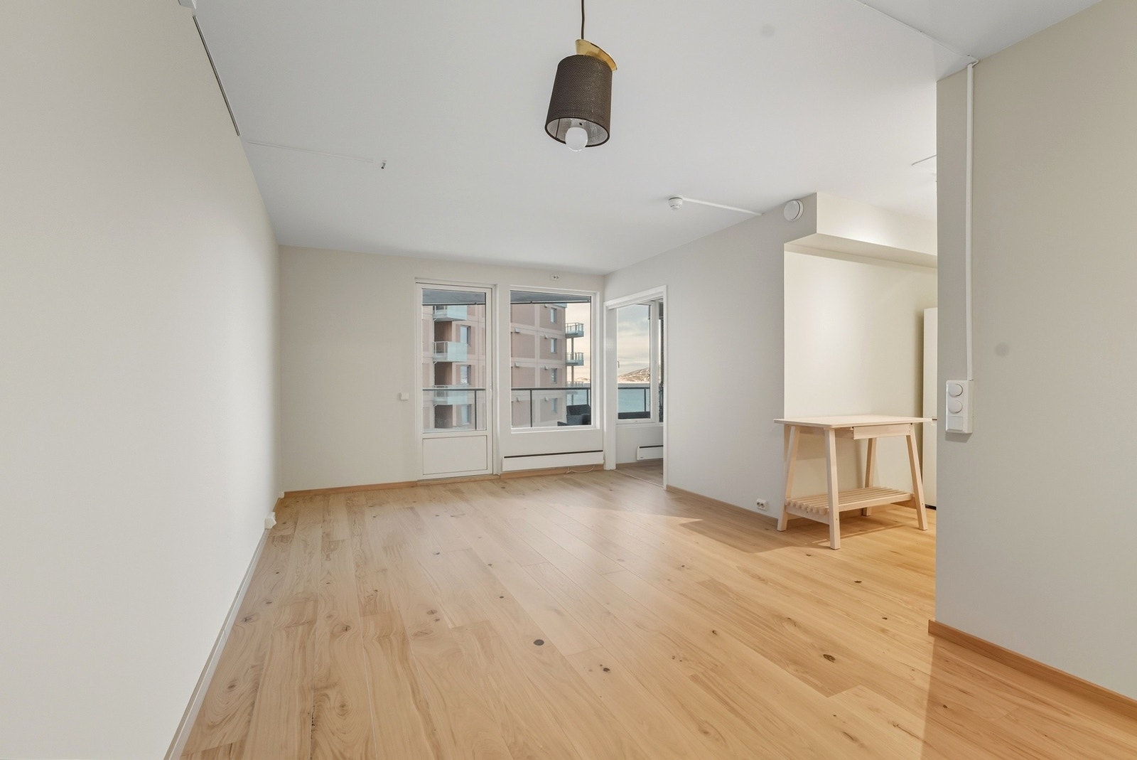 Stue/ kjøkken. Galleribilde