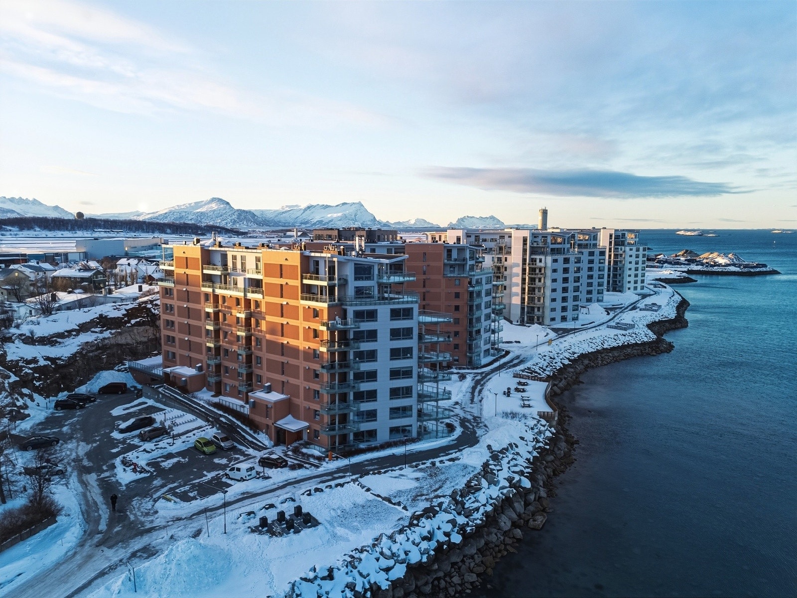 Passer ikke oppsatt visning, ta kontakt for å avtale privatvisning. Galleribilde