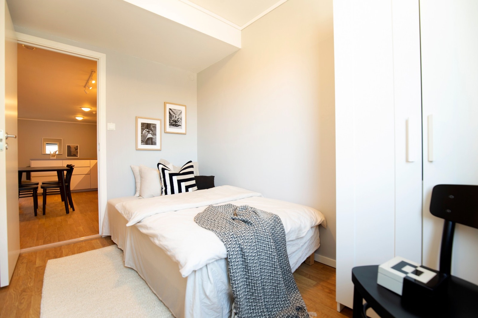 Sov 3 - 2.plan Galleribilde