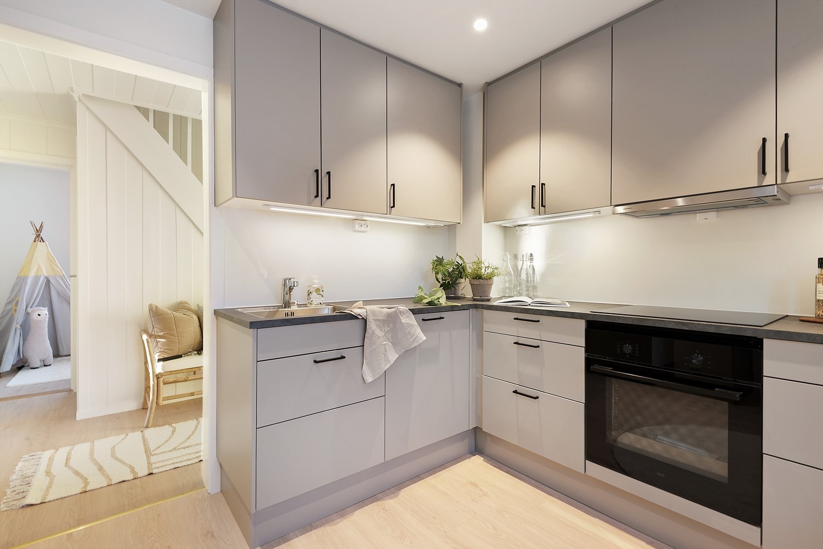 Glatte fronter. Galleribilde