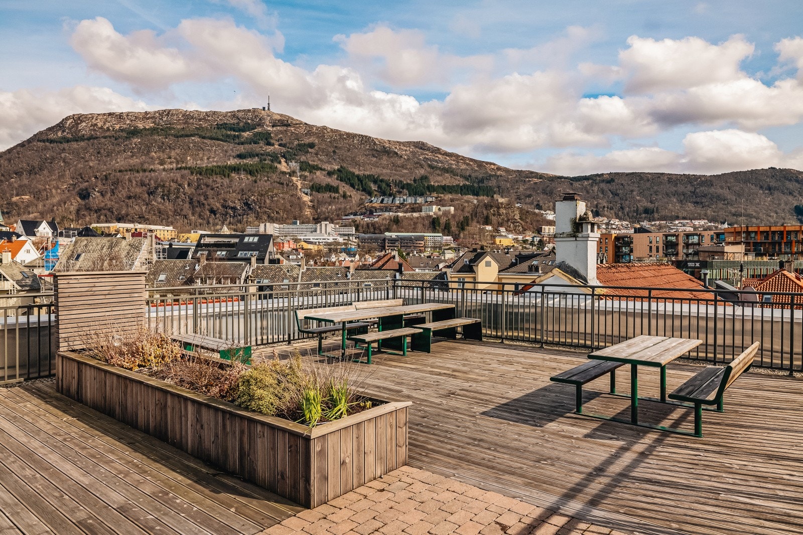 Sameiet har to store og solrike takterrasser. Galleribilde