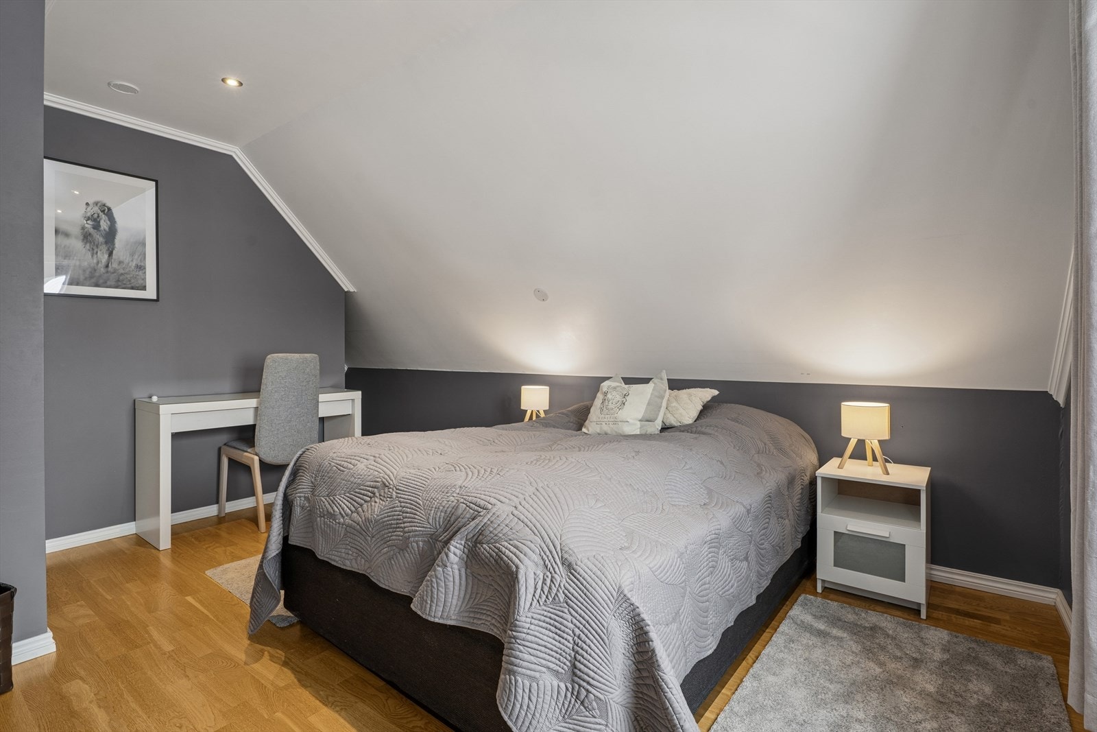 Boligen har totalt fire soverom. Galleribilde