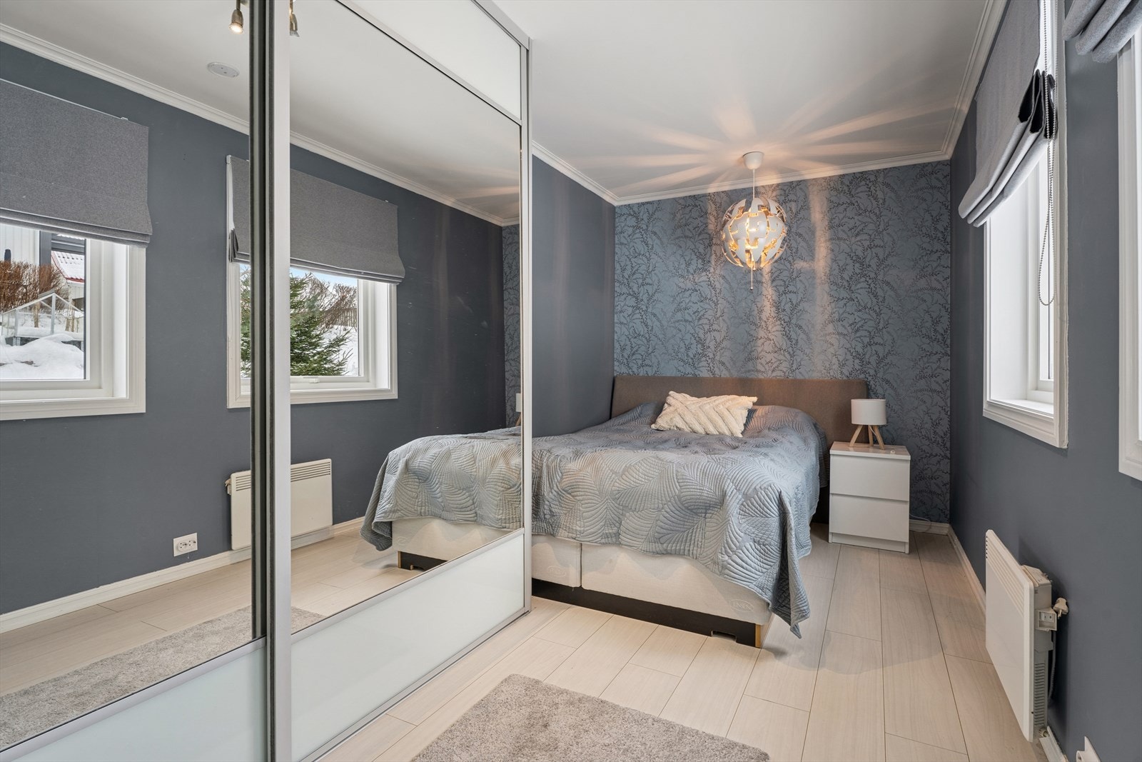 Soverom i 1. etasje (opprinnelig bod, søknad om bruksendring sendt, se pkt. ferdigattest i salgsoppgaven). Galleribilde