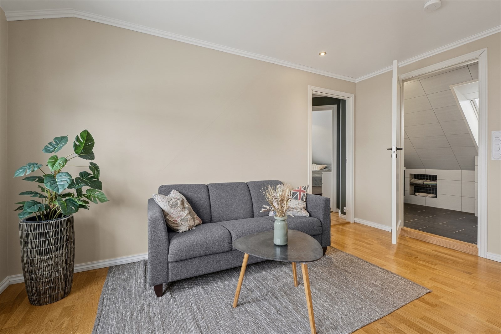 Loftstue! Galleribilde