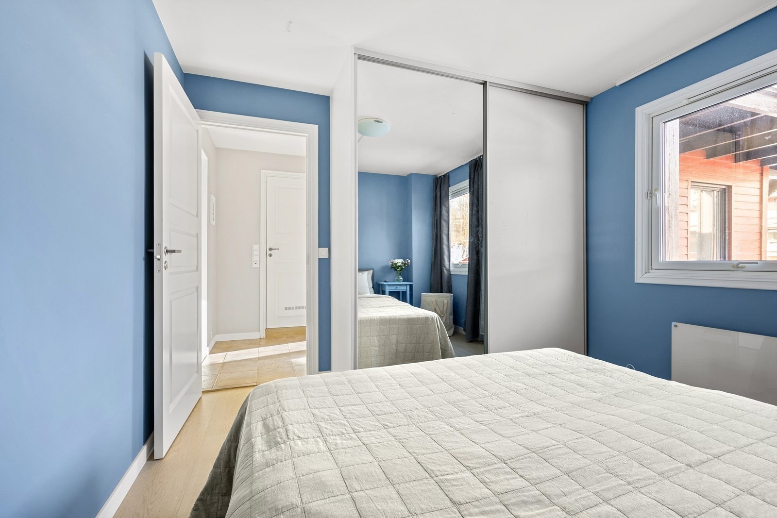 Soverom. Galleribilde