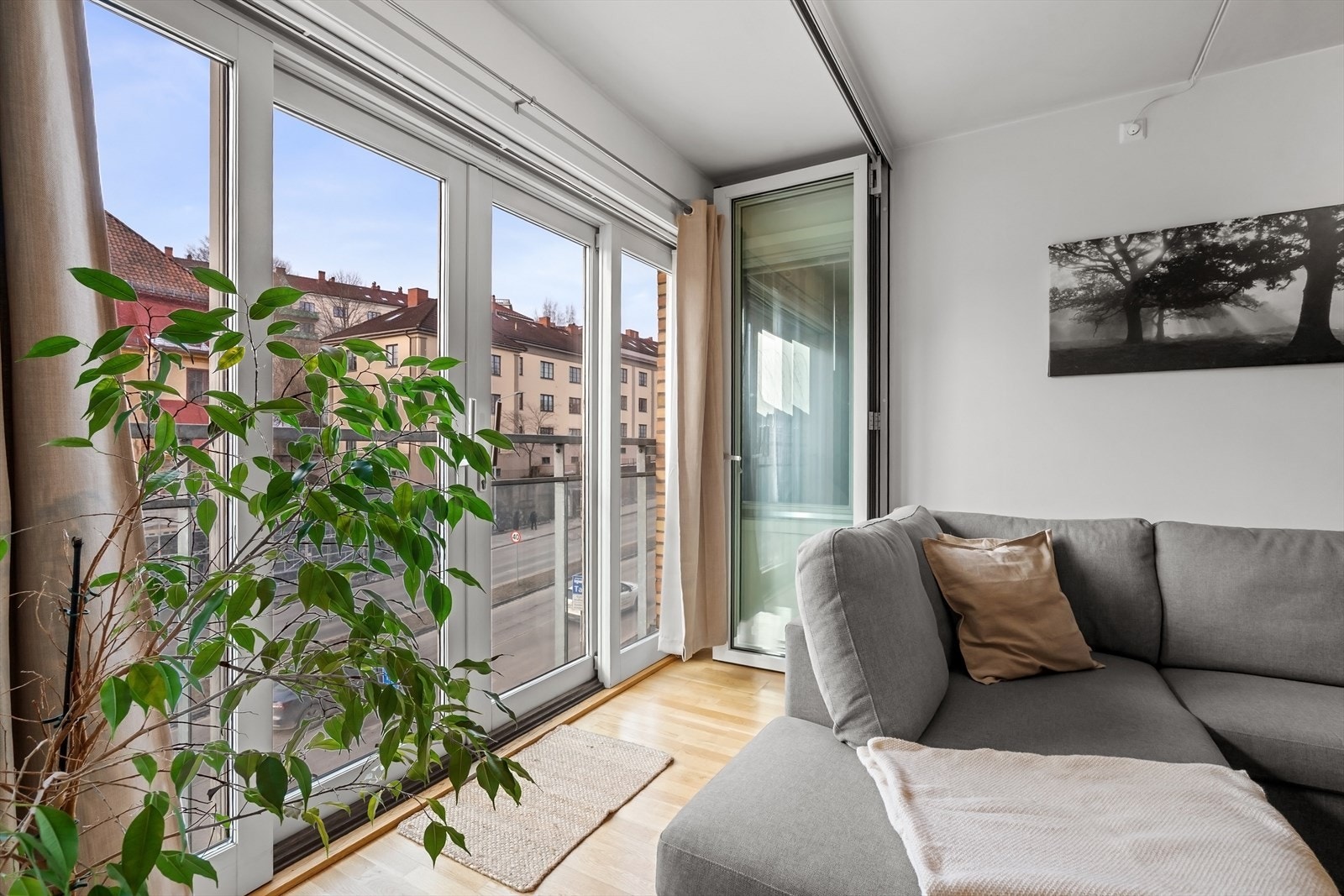 Lys og moderne 3-roms andelsleilighet med svært attraktiv og sentral beliggenhet på Alexander Kiellands plass Galleribilde