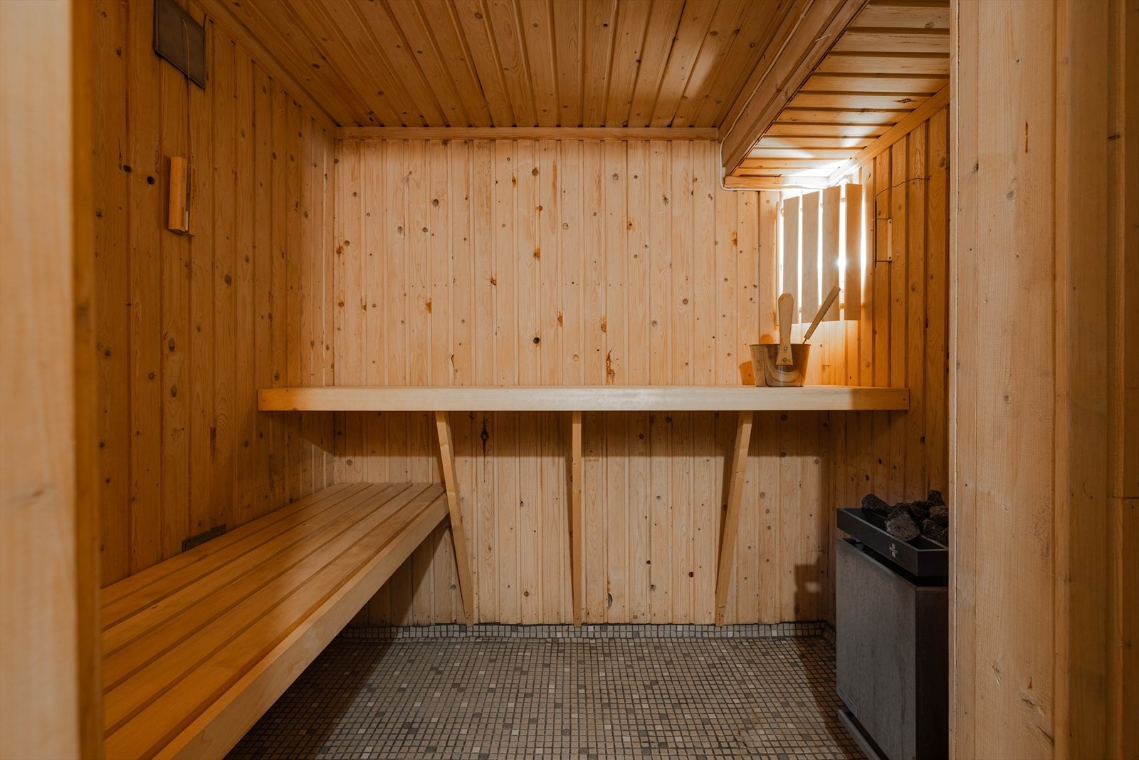 Felles badstue i kjelleren Galleribilde