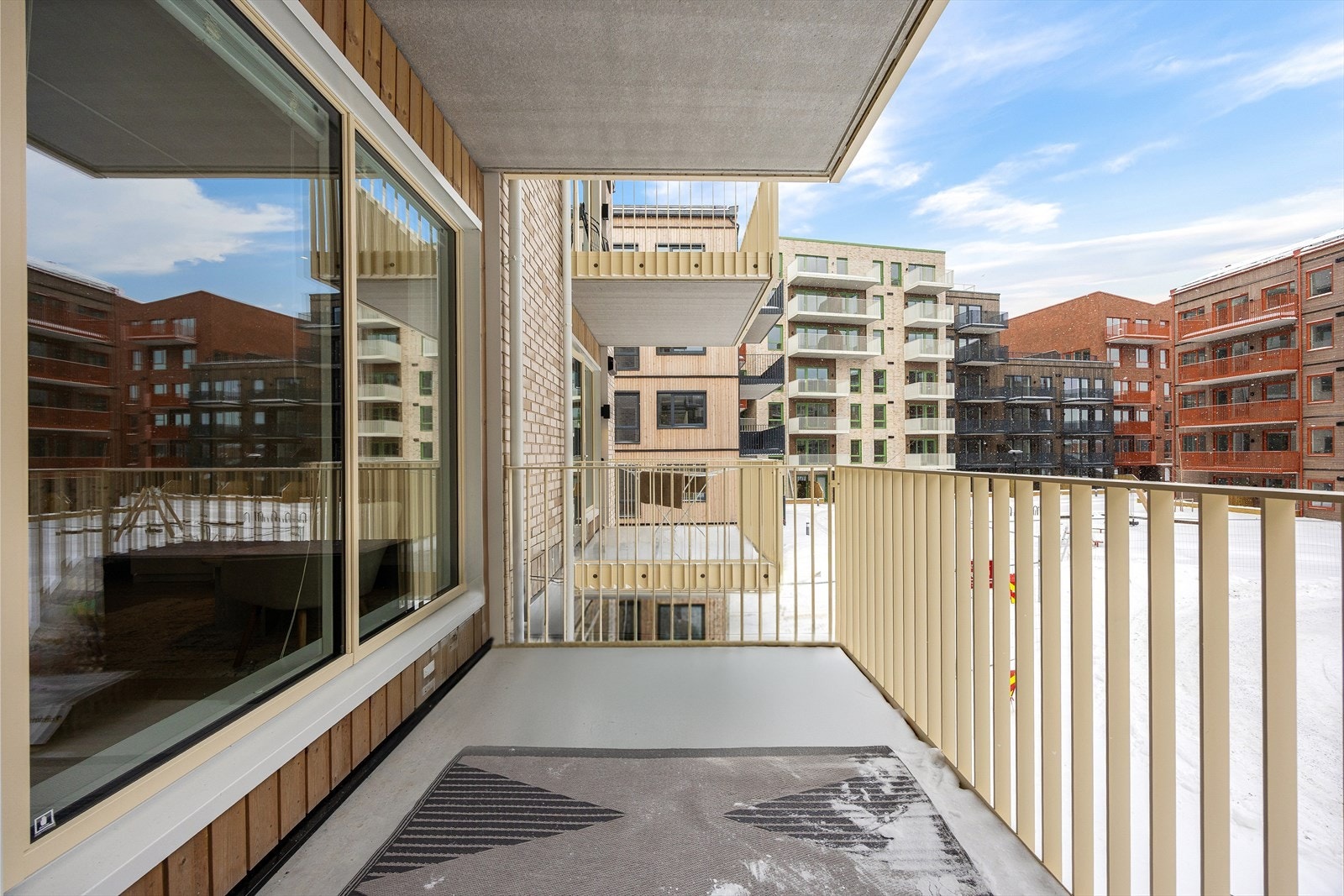 Her kan man enkelt møblere etter ønsket behov med utemøbler, beplantning og grill for de som ønsker det Galleribilde