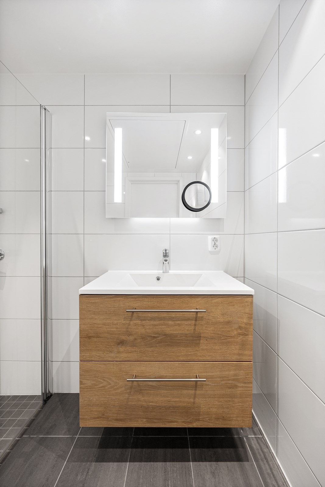 Vannbåren gulvvarme i hele leiligheten sikrer optimal oppvarming og komfort Galleribilde