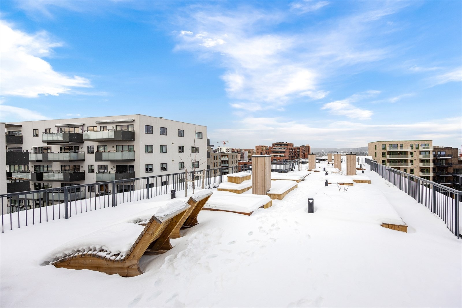 Her har man panoramautsikt over byen Galleribilde
