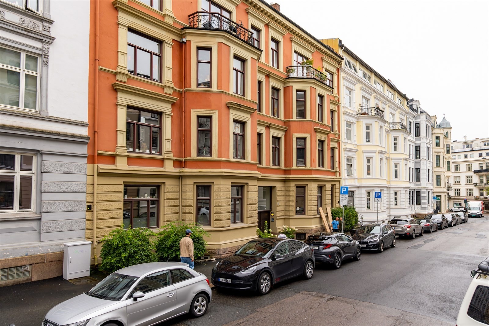 Leiligheten ligger i et etablert og meget attraktivt boligområde på Frogner. Galleribilde