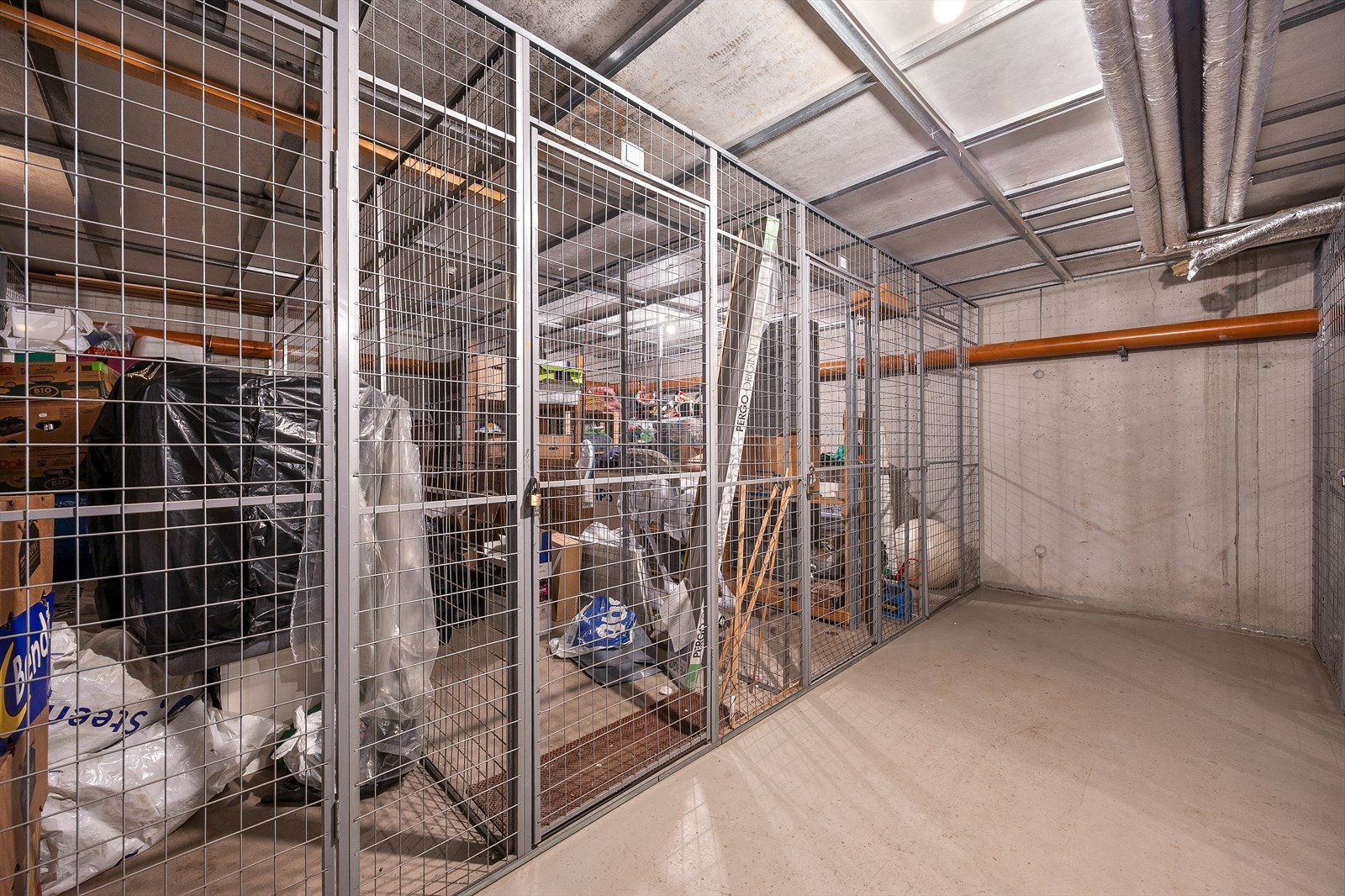 I tillegg til innvendig bod følger det med en bod på 5 m² i kjelleren. Galleribilde