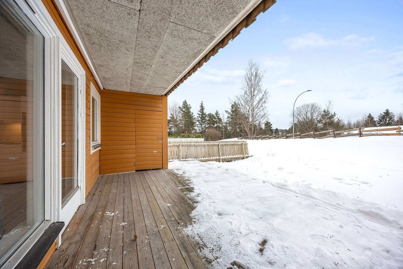 Her bor du i et stille og rolig nabolag med umiddelbar nærhet til marka. Galleribilde